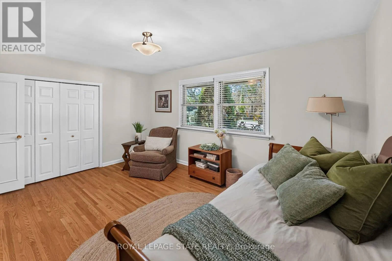 12 BAKER ROAD N