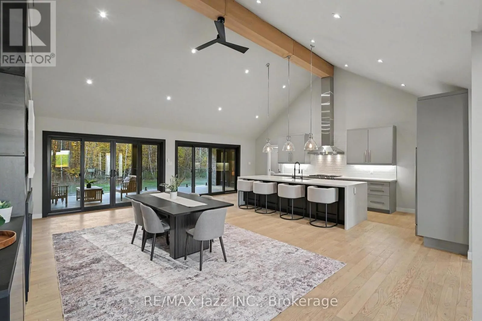 5432 WINFIELD DRIVE