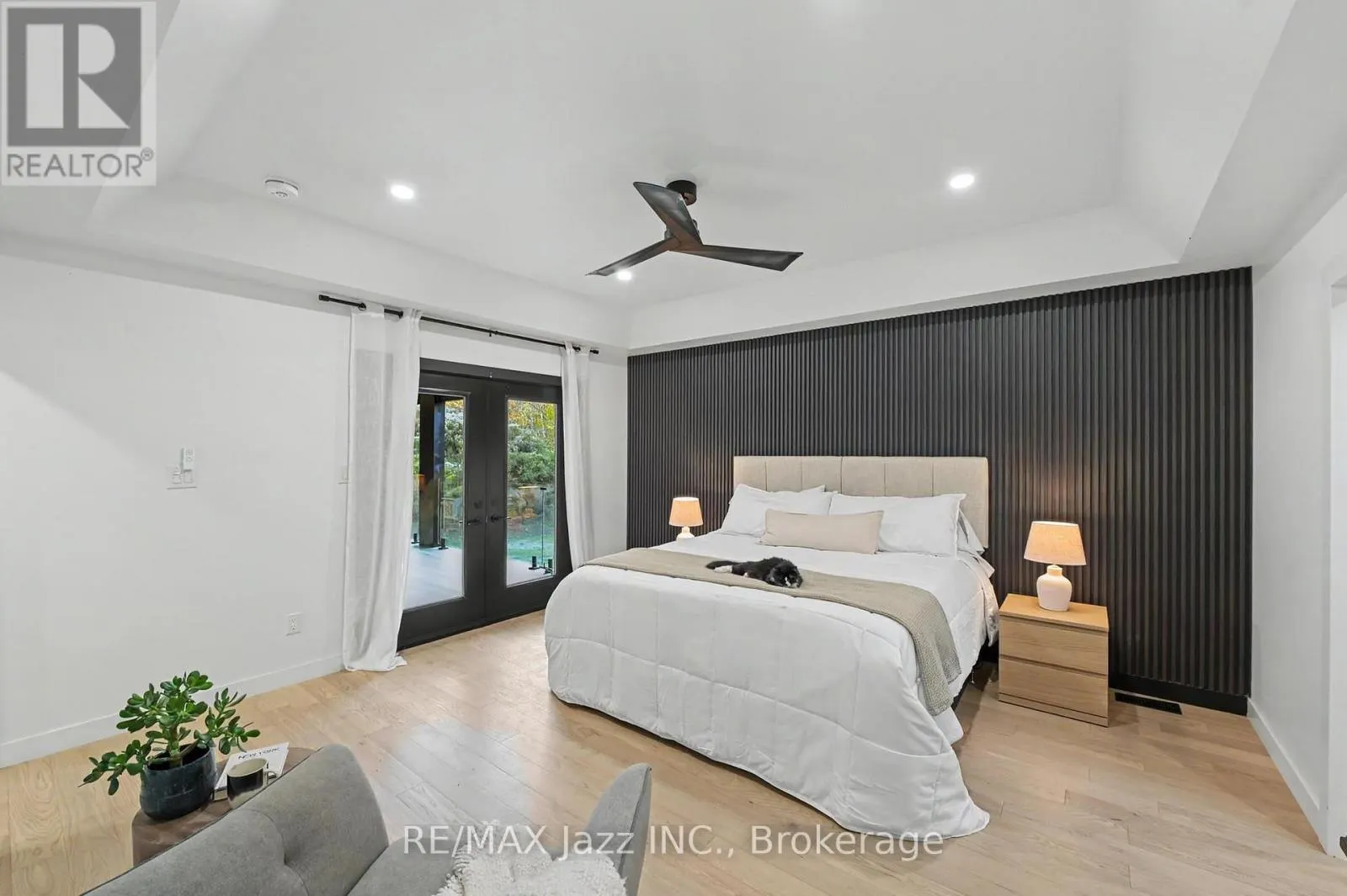 5432 WINFIELD DRIVE