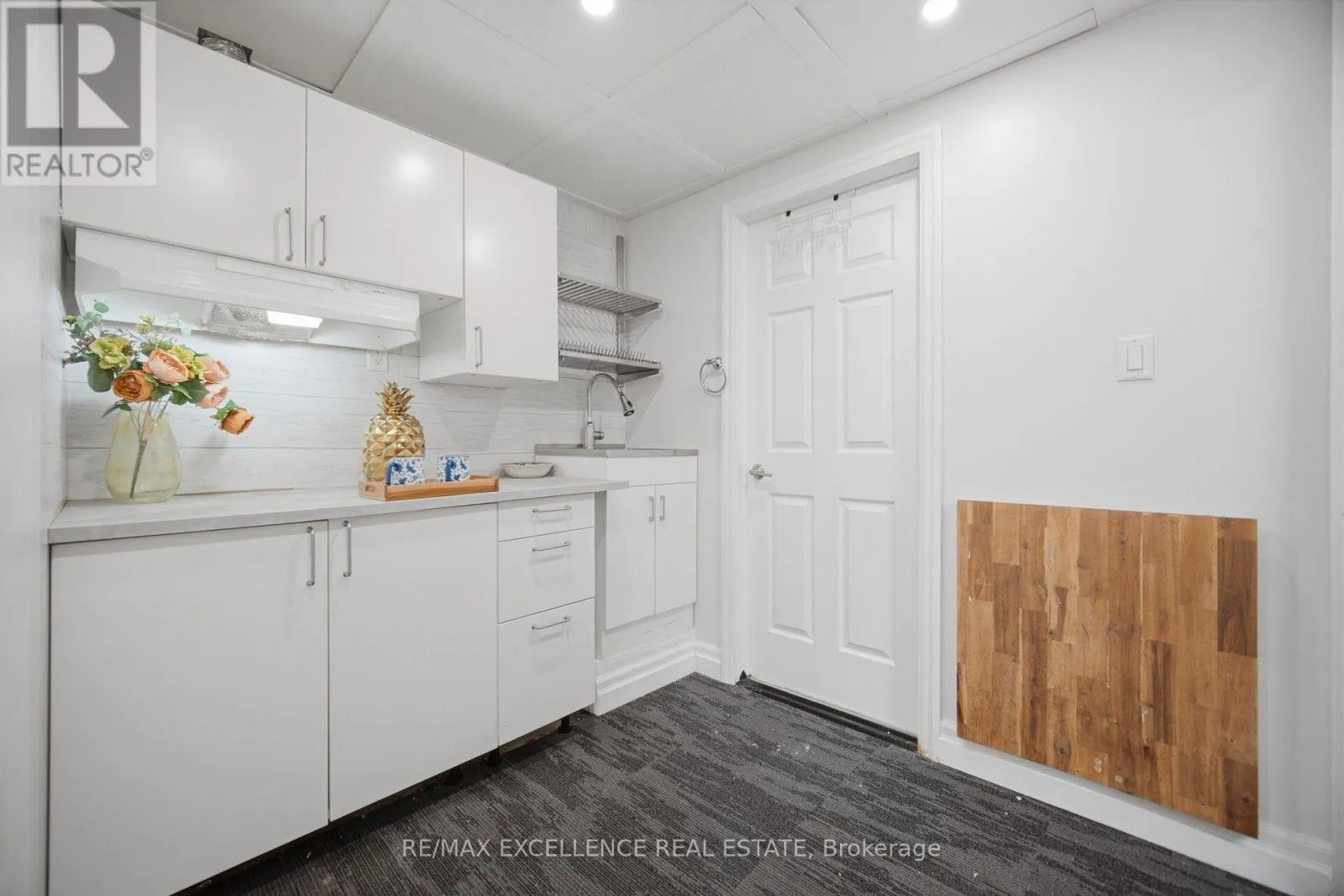86 DOOLEY DRIVE