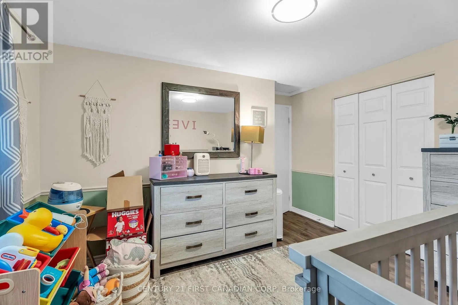 22 DENLAW ROAD