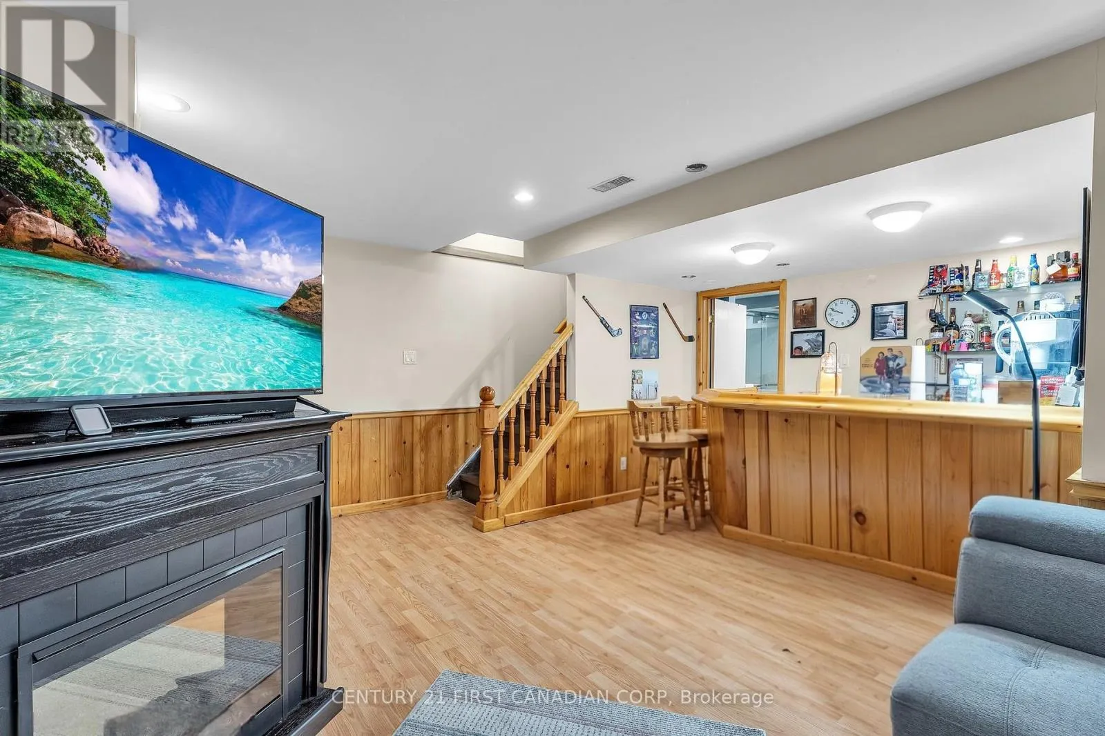 22 DENLAW ROAD