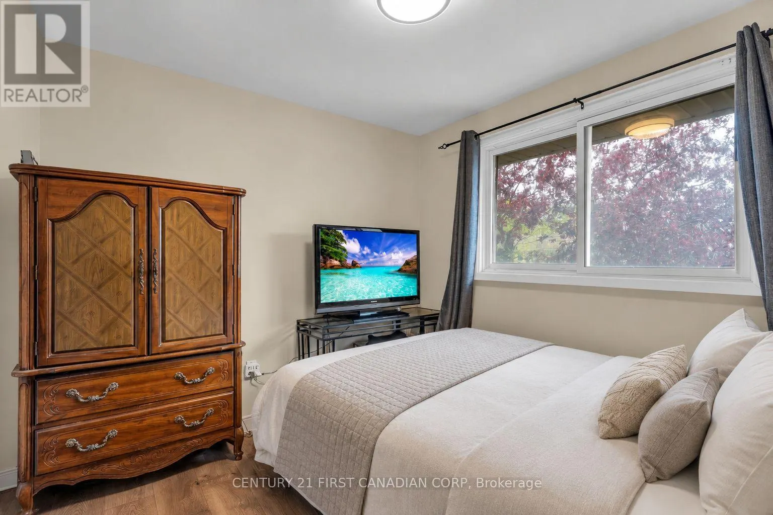 22 DENLAW ROAD