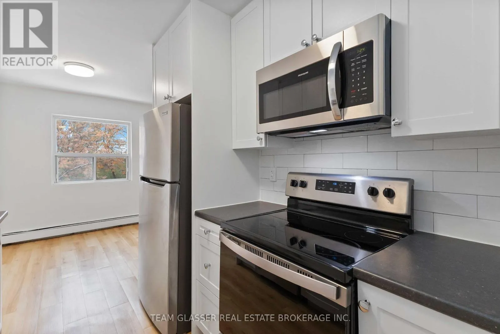 301 - 540 PROUDFOOT LANE #301