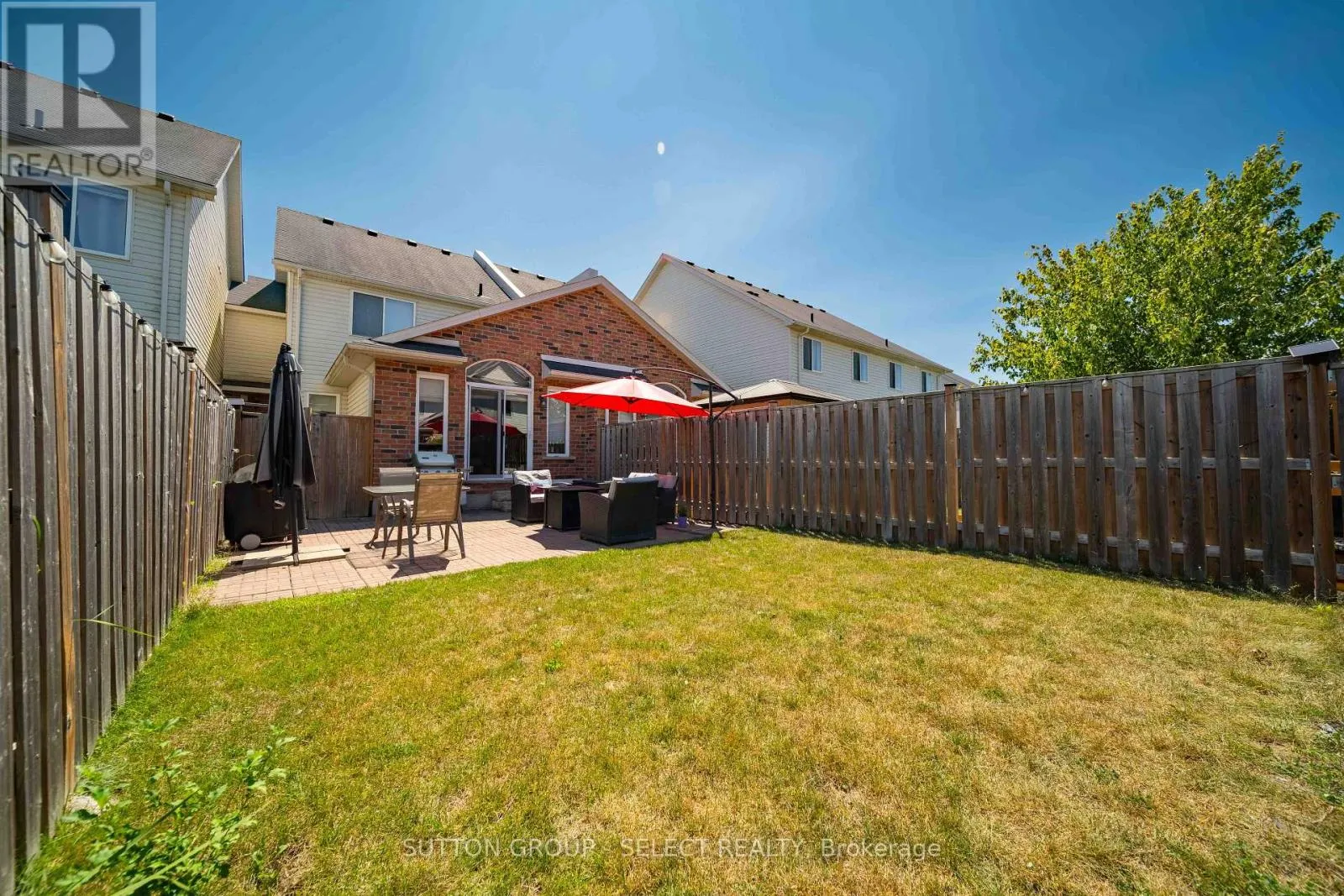 934 SILVERFOX CRESCENT