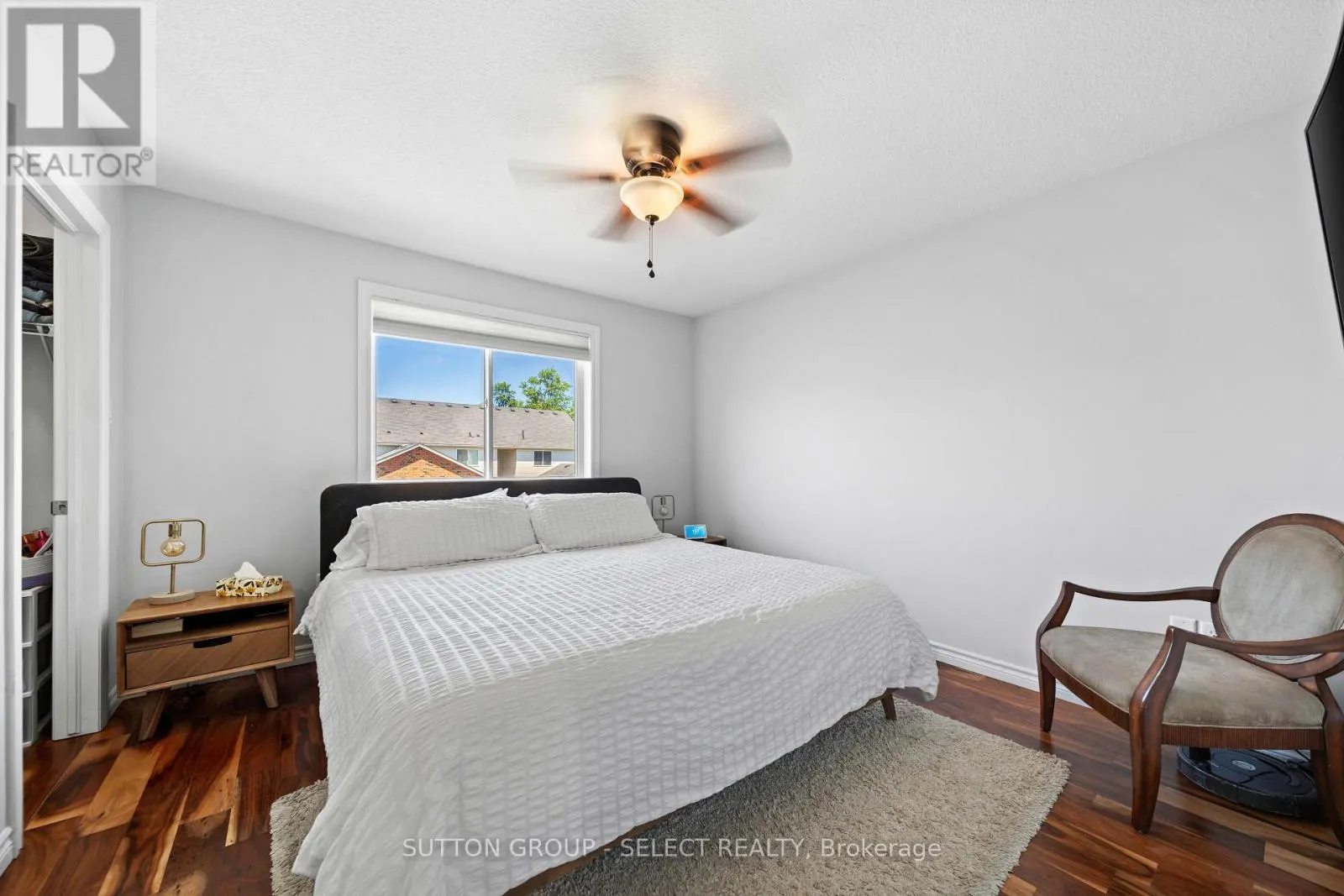 934 SILVERFOX CRESCENT
