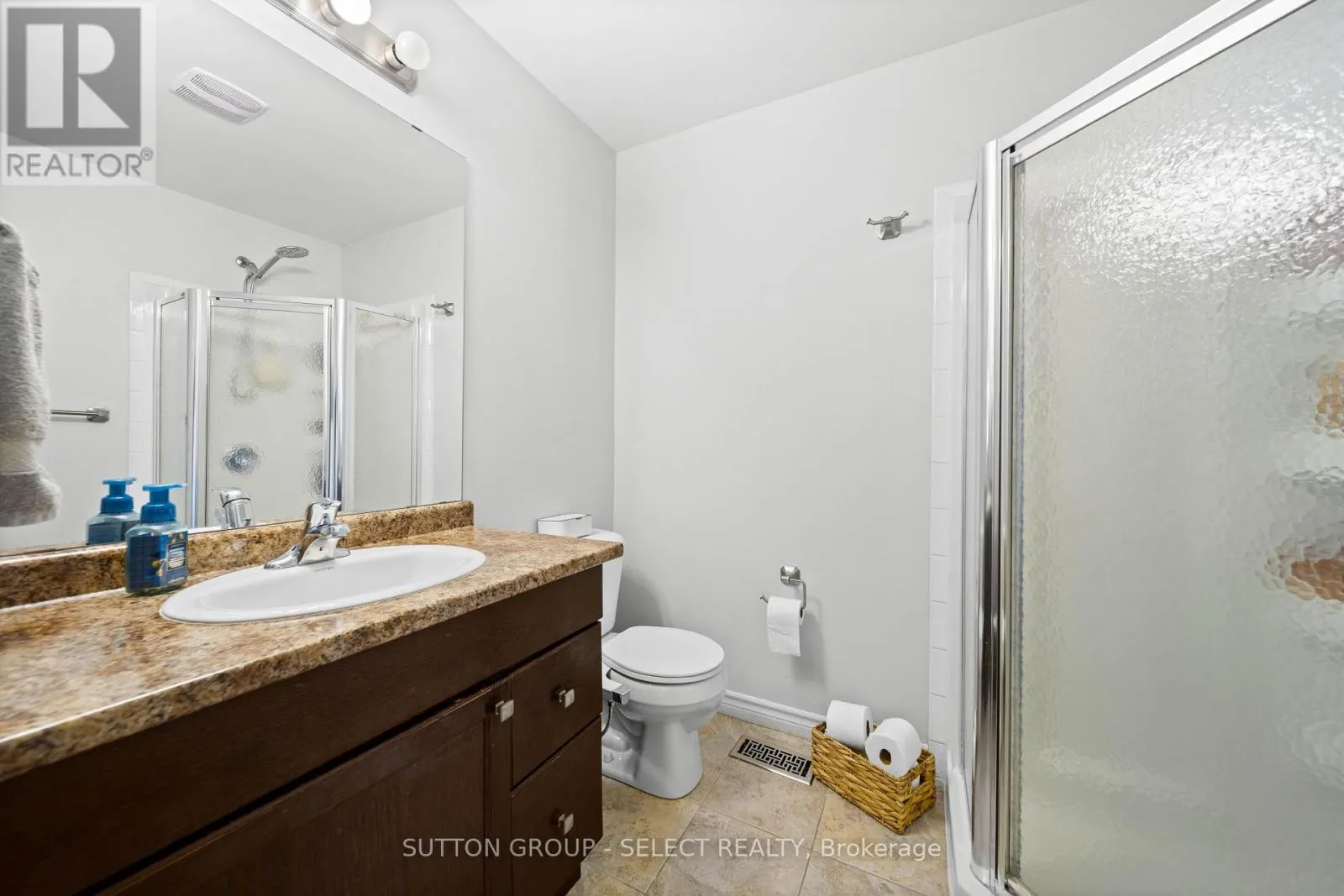 934 SILVERFOX CRESCENT