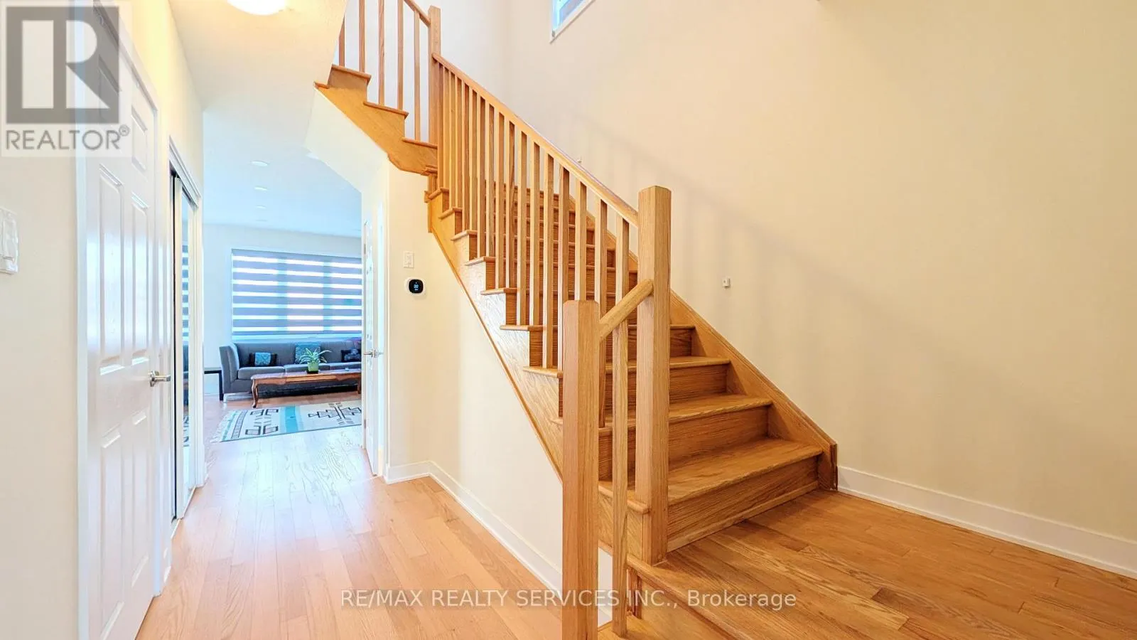 UPPER - 21 KEELSON STREET