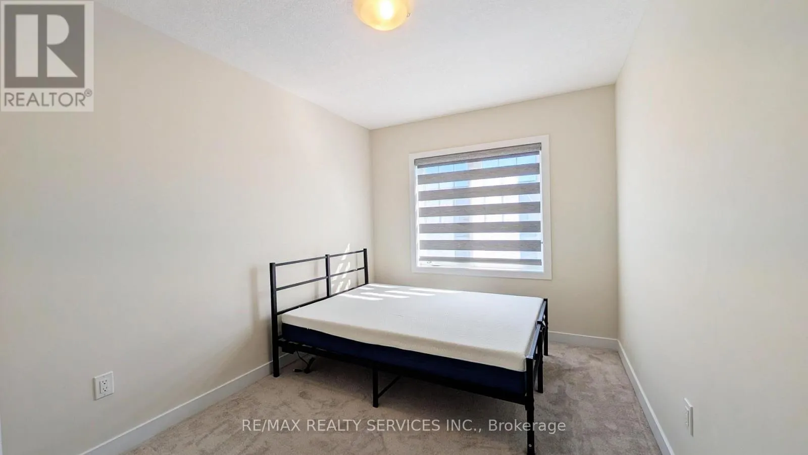 UPPER - 21 KEELSON STREET