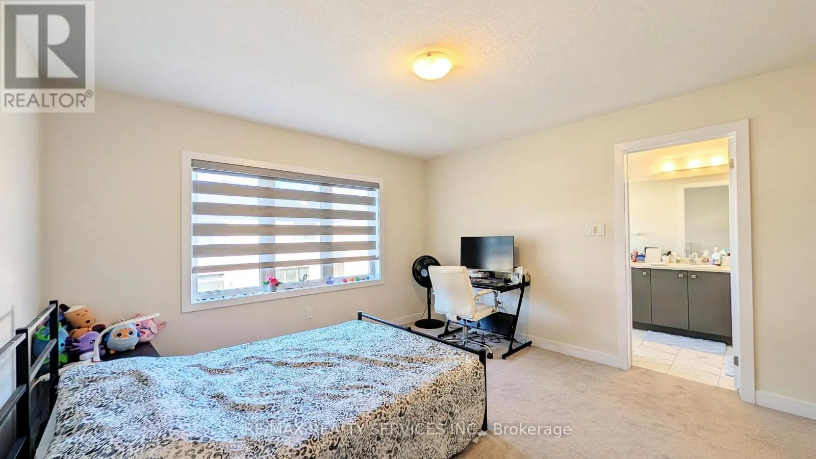 UPPER - 21 KEELSON STREET