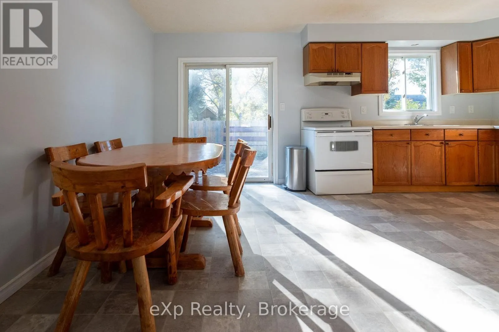 745 7TH STREET A E