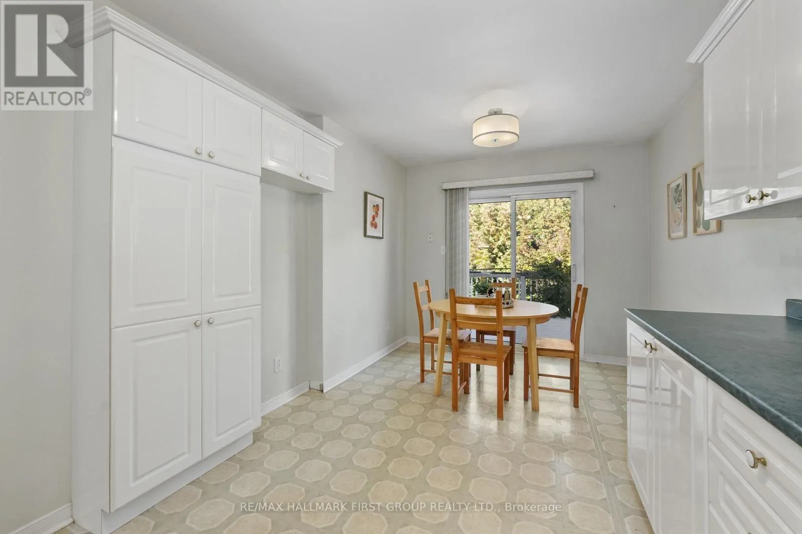 235 CARROLL CRESCENT