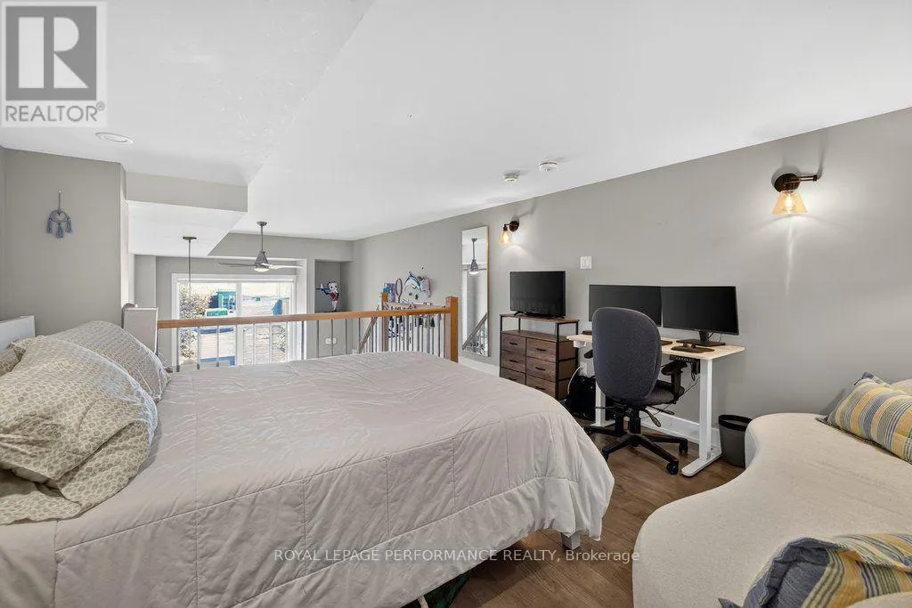B - 206 MANCHESTER AVENUE