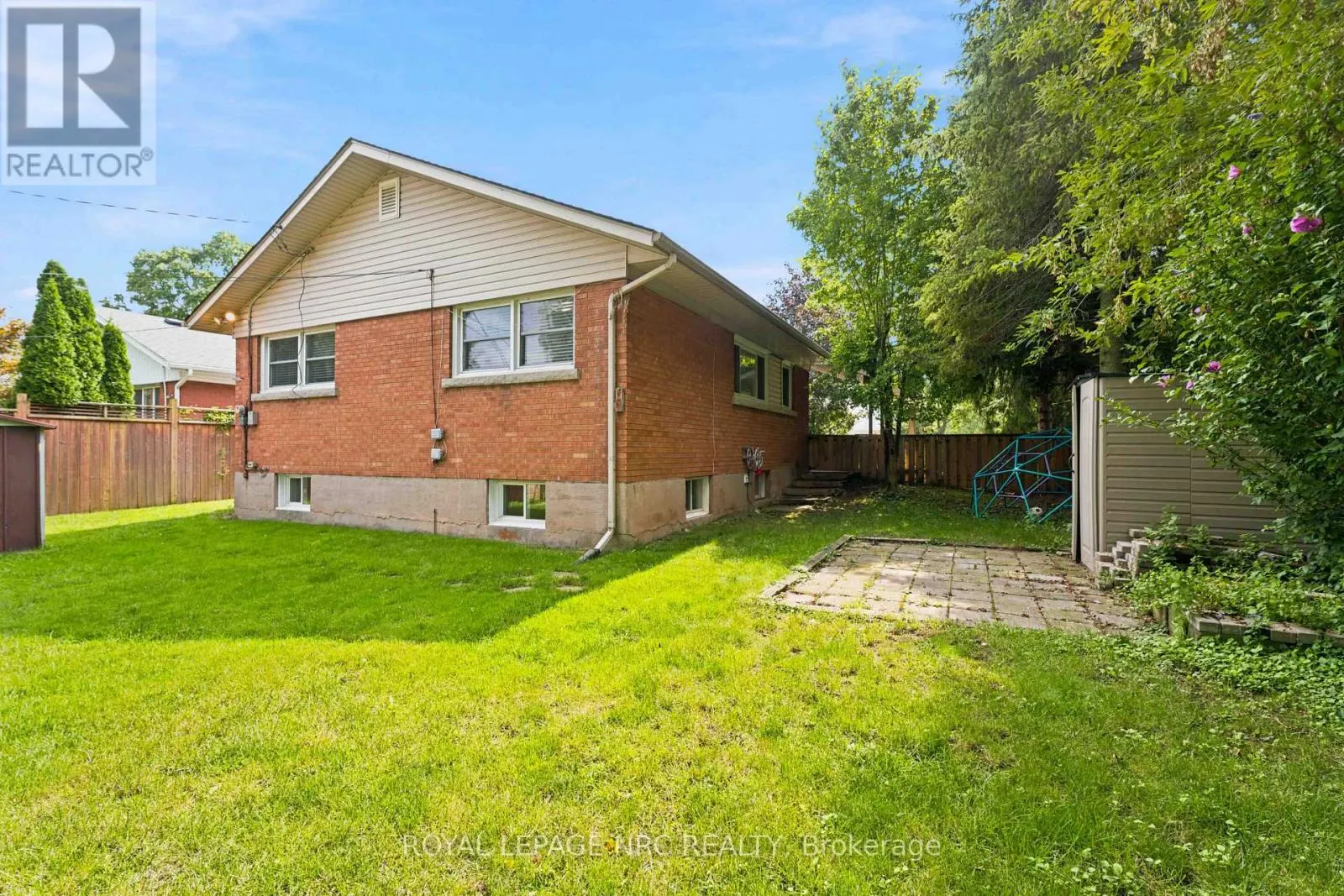 45 WOODCROFT CRESCENT
