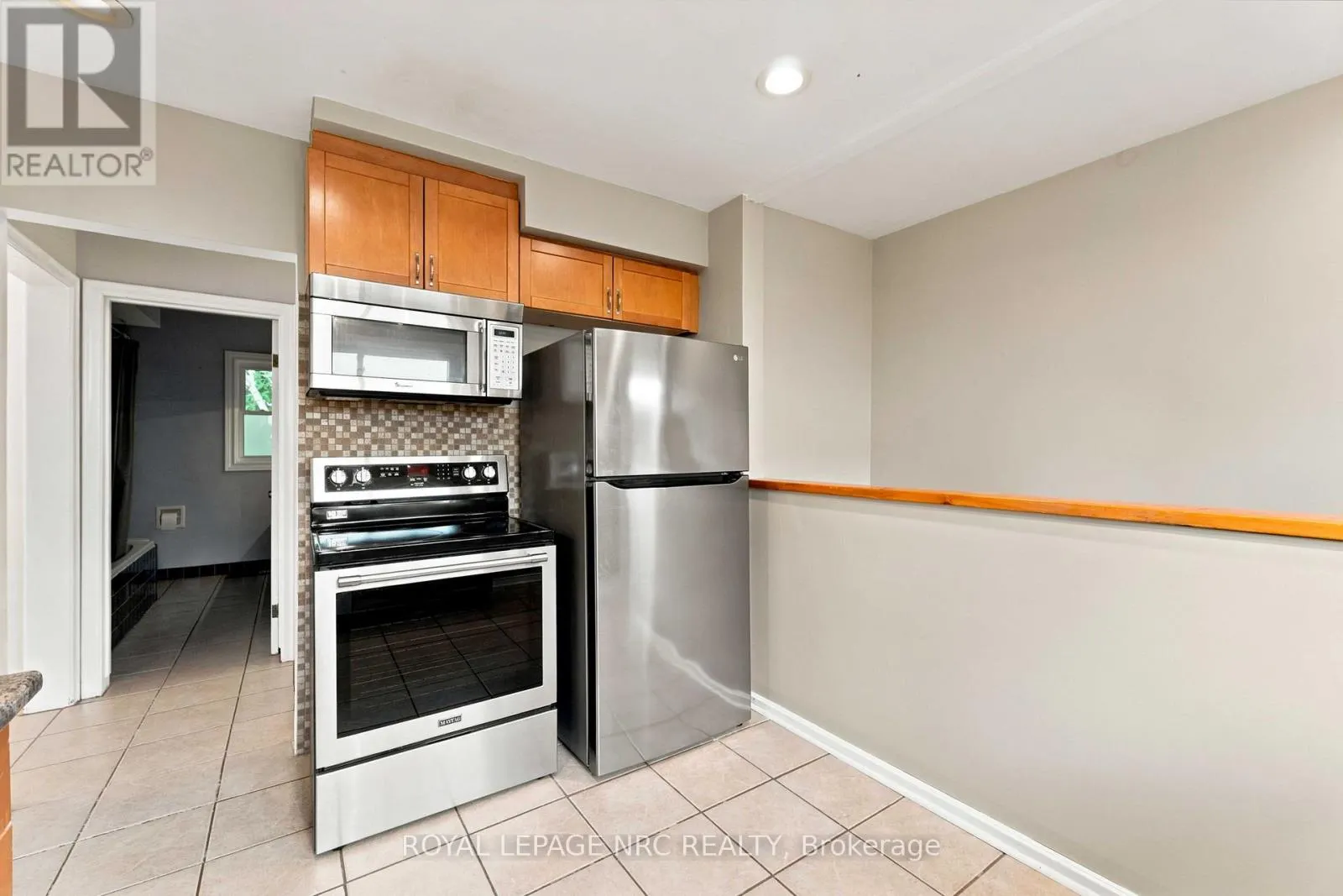 45 WOODCROFT CRESCENT