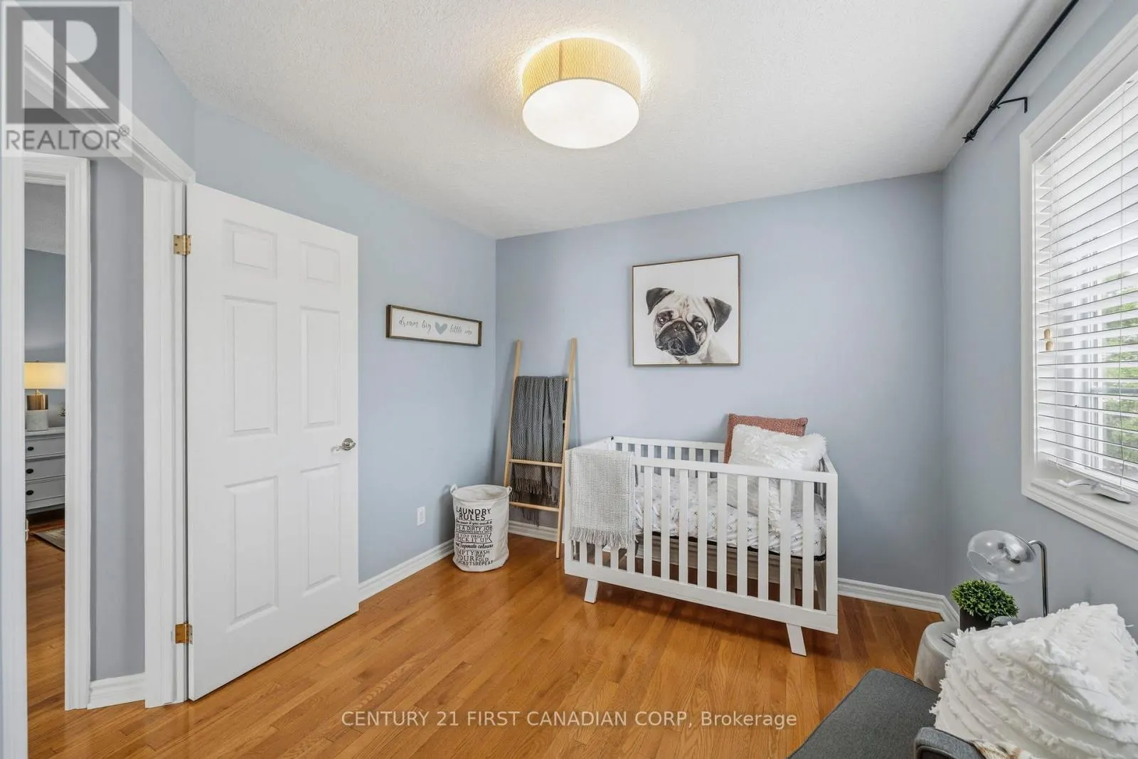 135 - 600 HYDE PARK ROAD #135