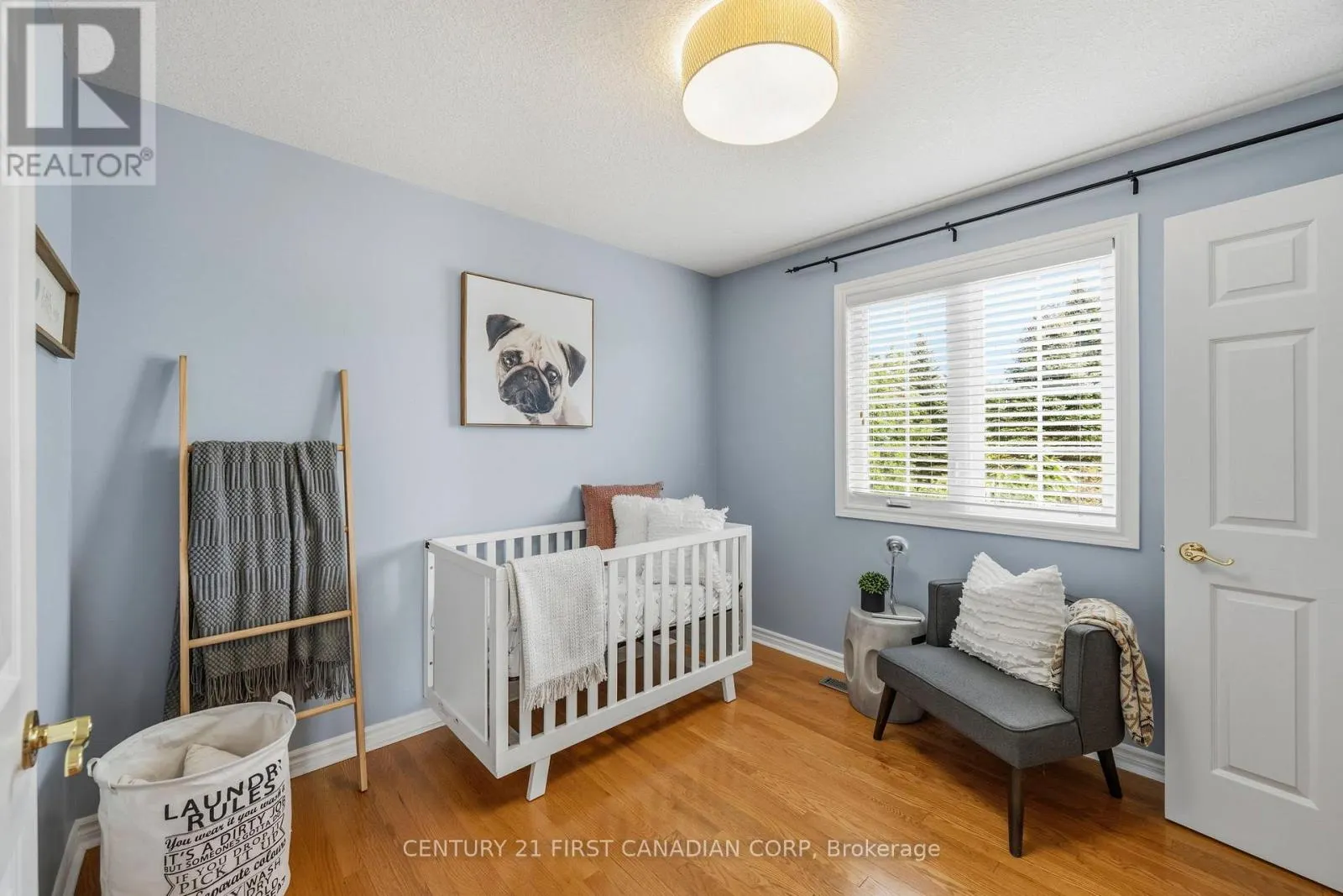 135 - 600 HYDE PARK ROAD #135