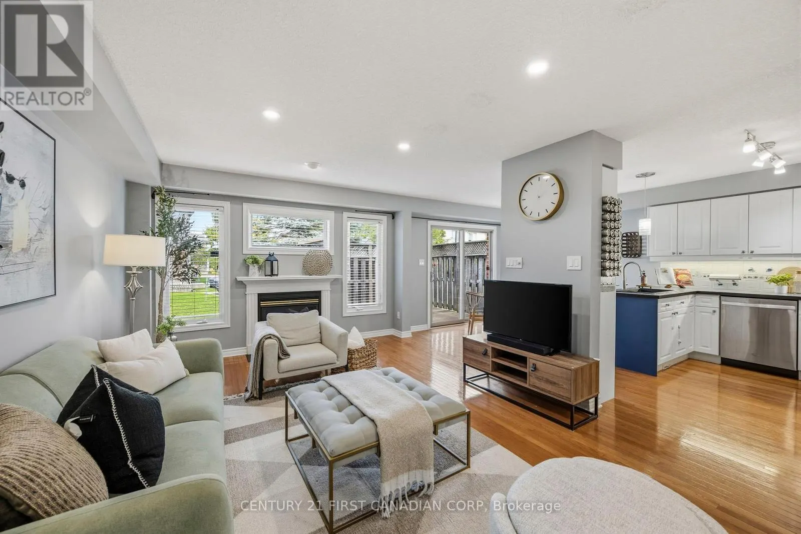 135 - 600 HYDE PARK ROAD #135