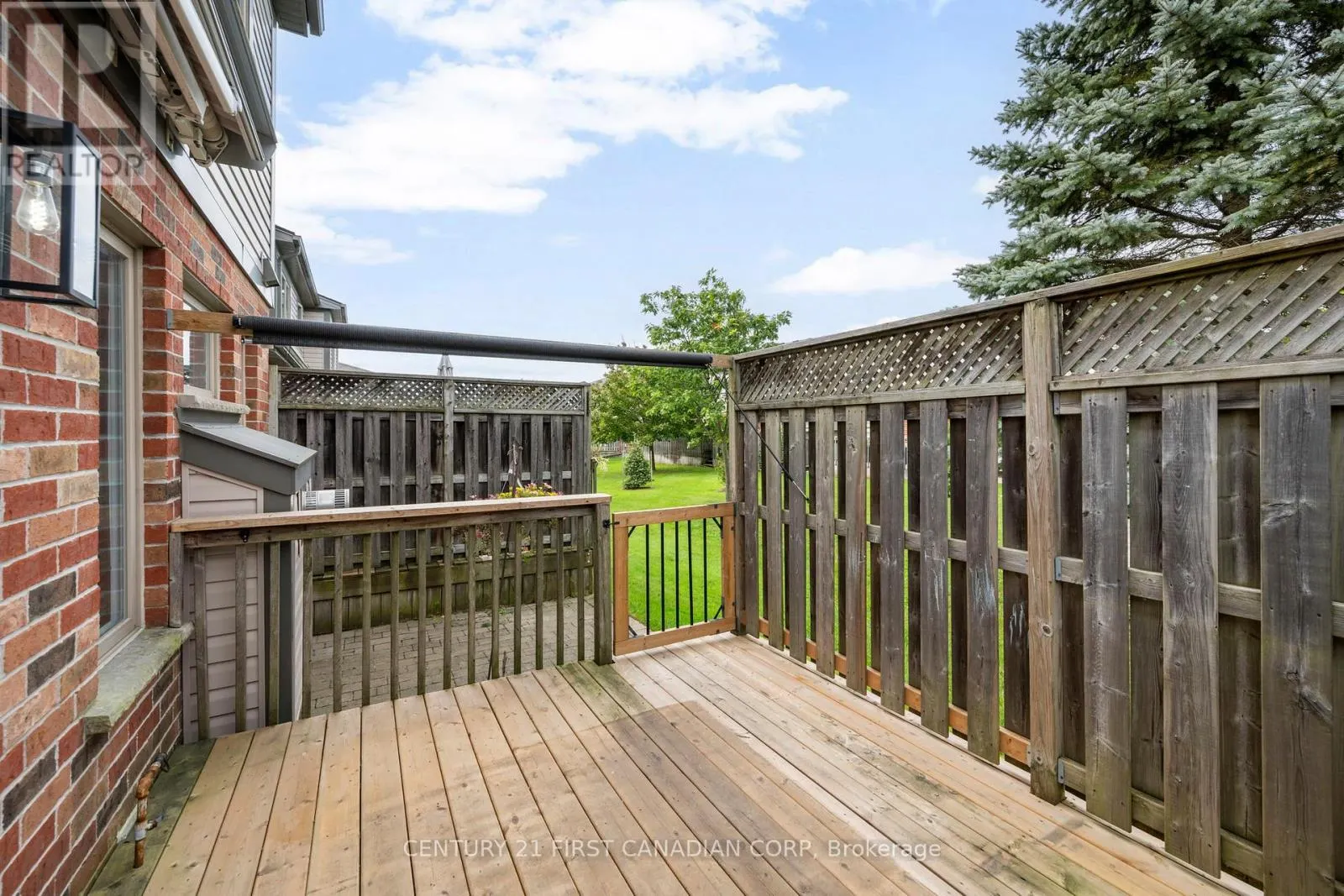 135 - 600 HYDE PARK ROAD #135