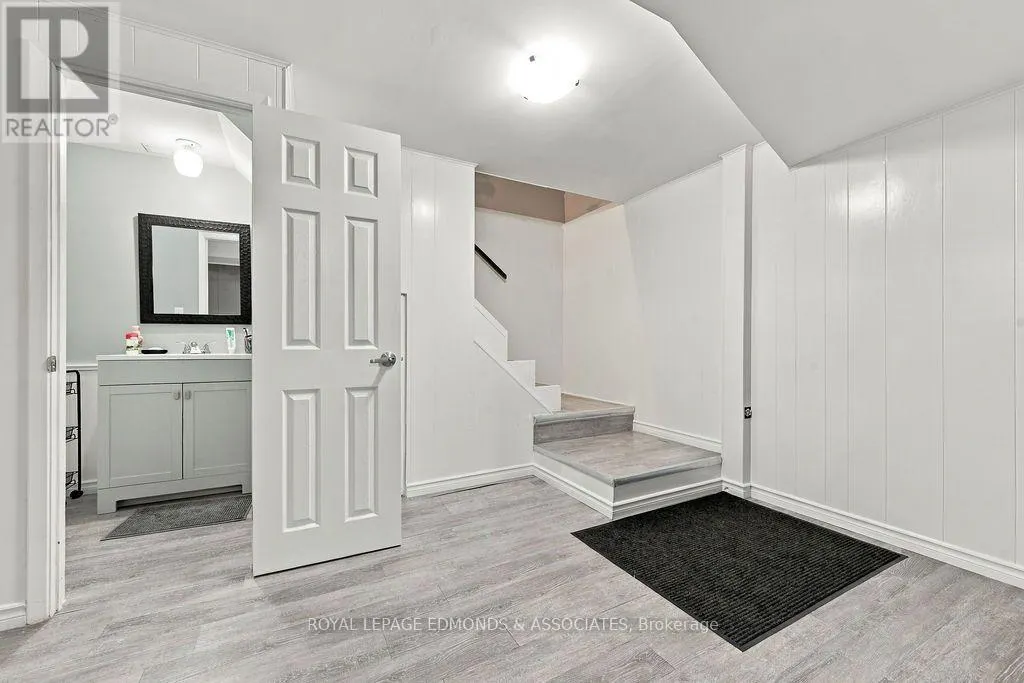 525 IRVING STREET