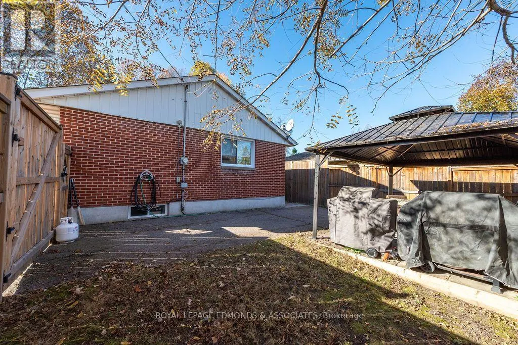 525 IRVING STREET