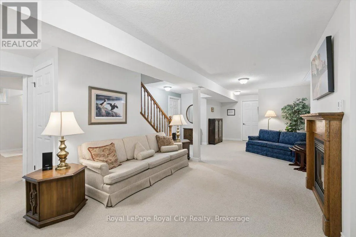 18 MULLIN DRIVE