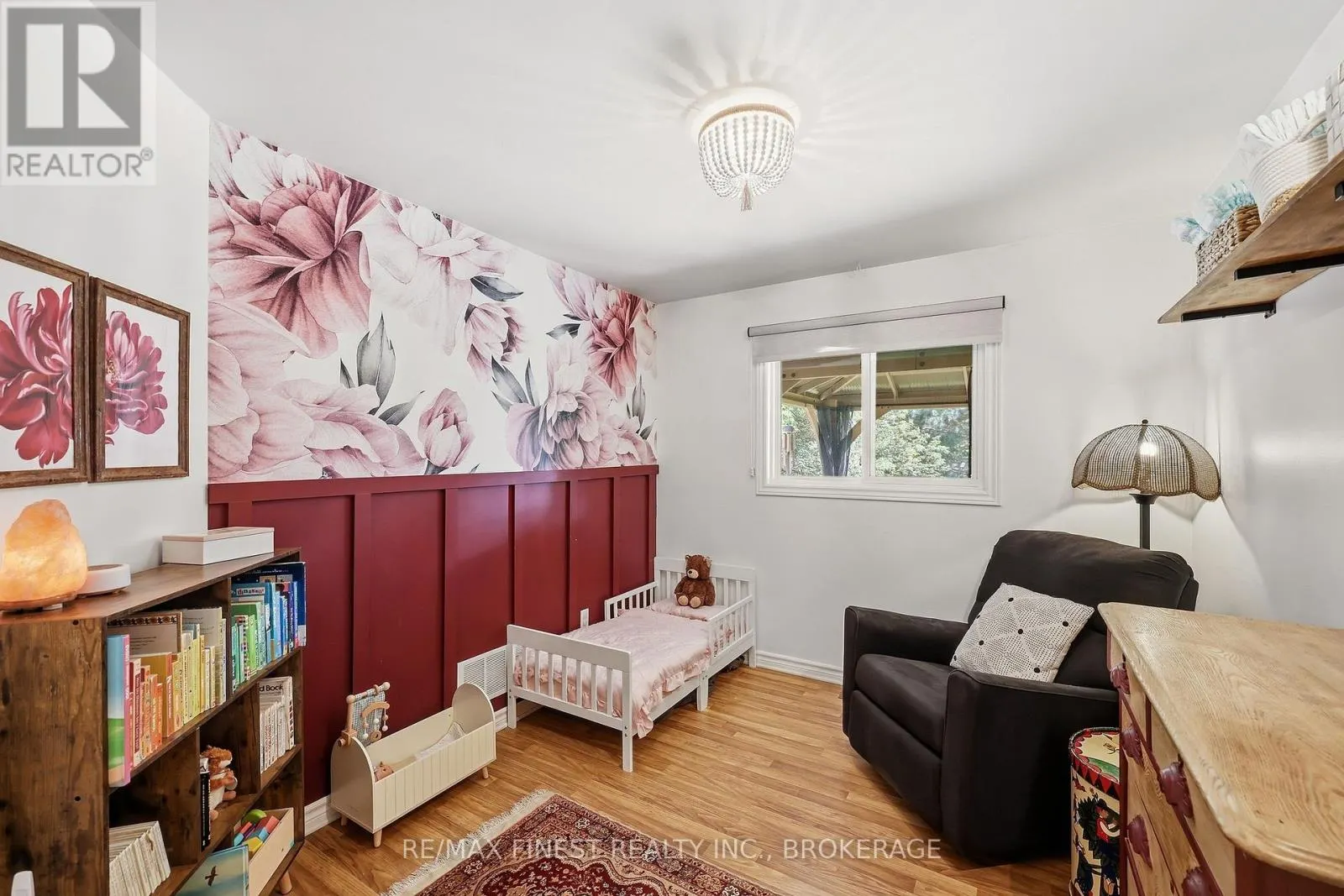 4404 ASHWOOD DRIVE