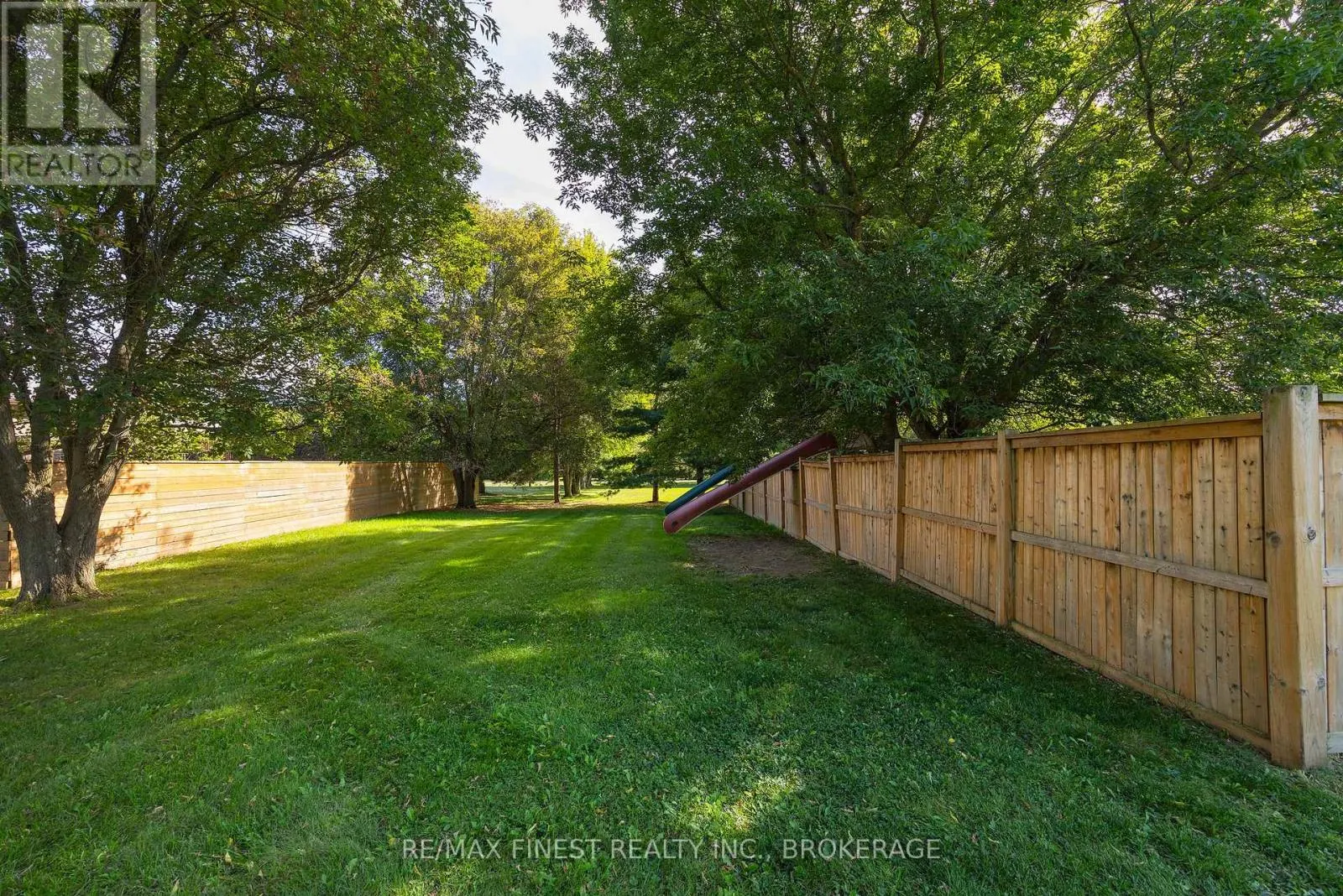 4404 ASHWOOD DRIVE