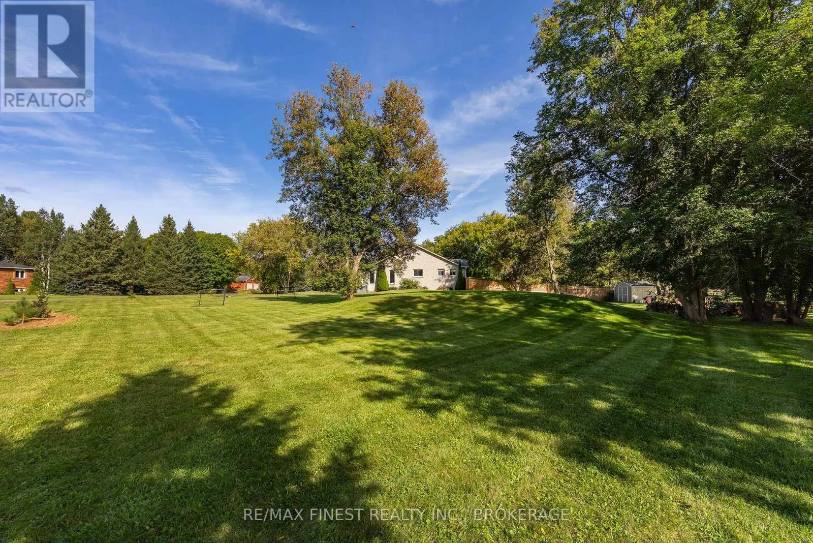 4404 ASHWOOD DRIVE