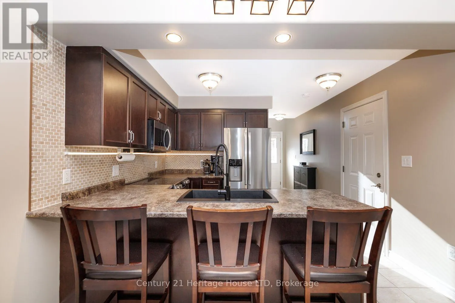 29 BLUEGRASS CRESCENT