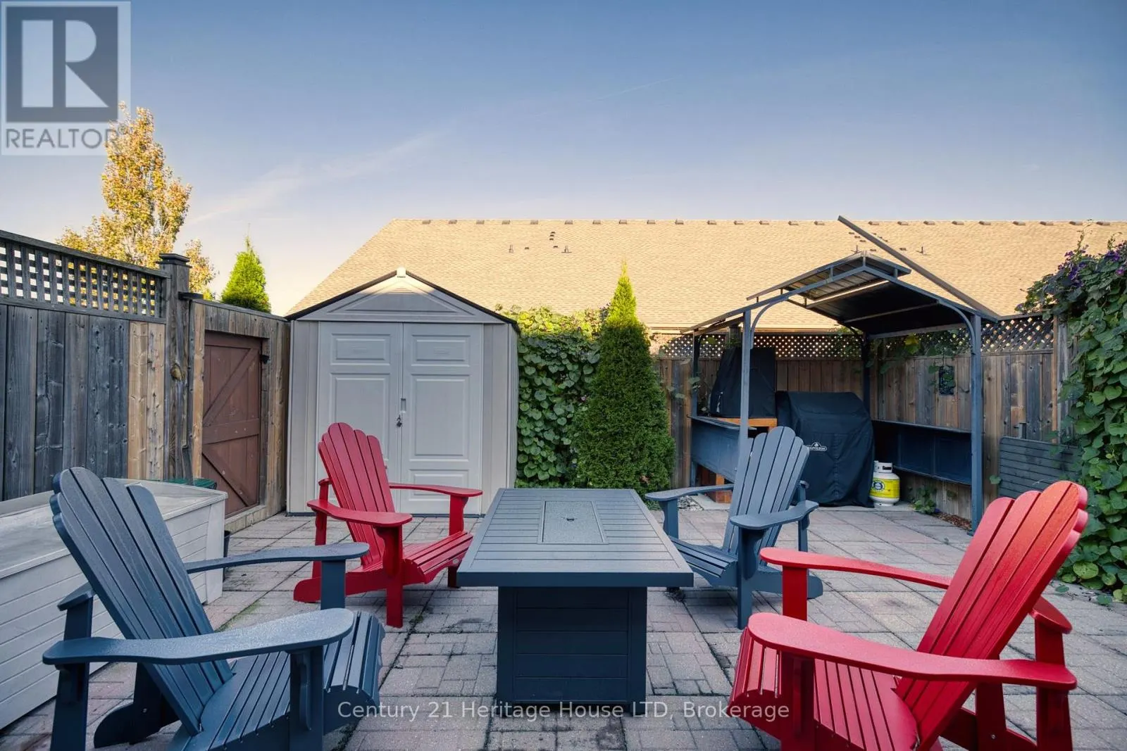 29 BLUEGRASS CRESCENT
