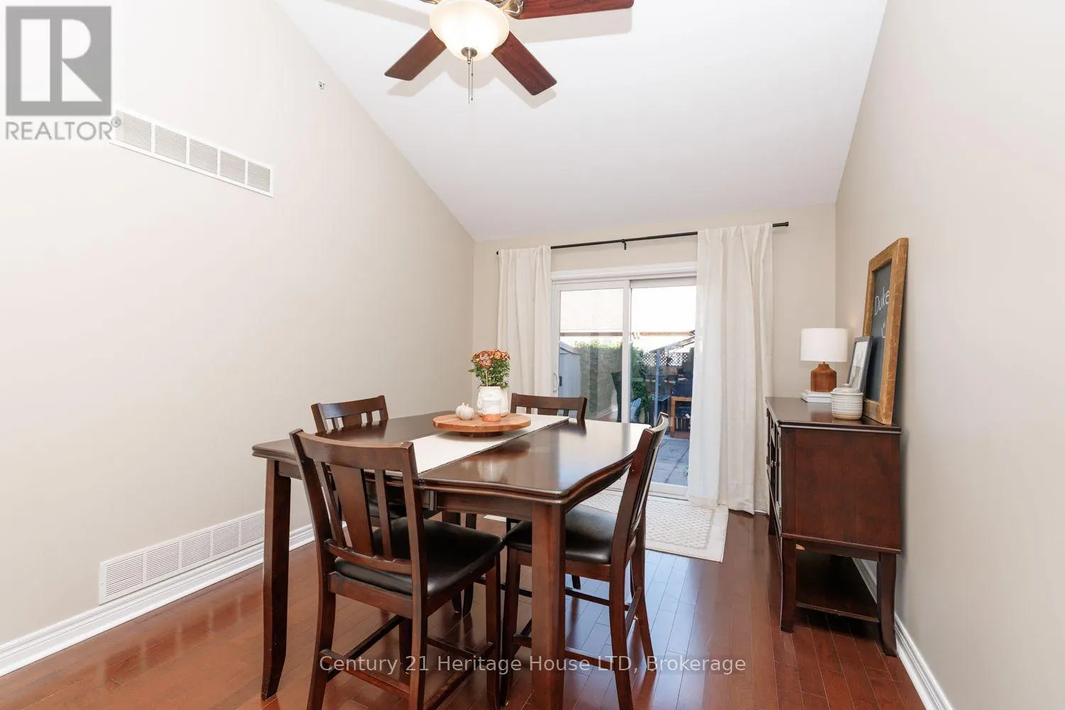 29 BLUEGRASS CRESCENT