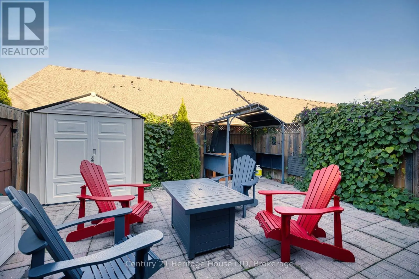 29 BLUEGRASS CRESCENT