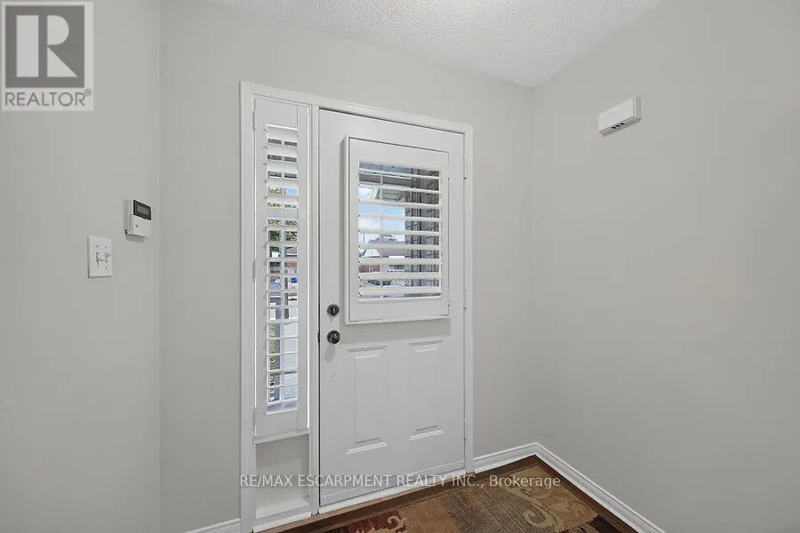 166 TOBY CRESCENT