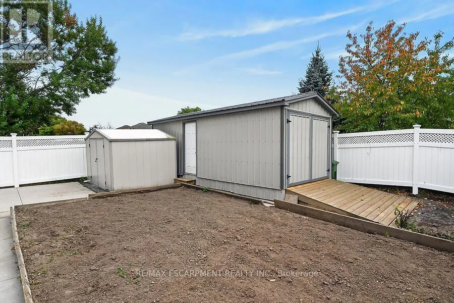 166 TOBY CRESCENT