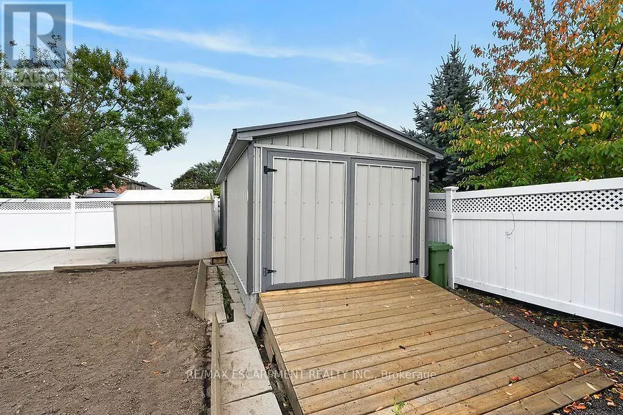 166 TOBY CRESCENT