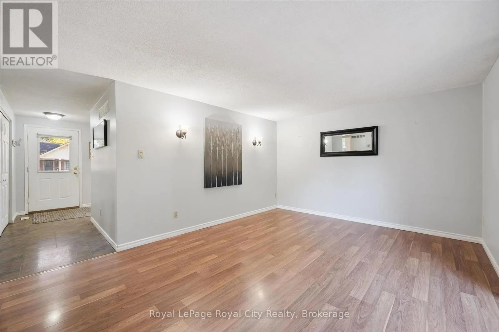 48 - 129 VICTORIA ROAD N #48