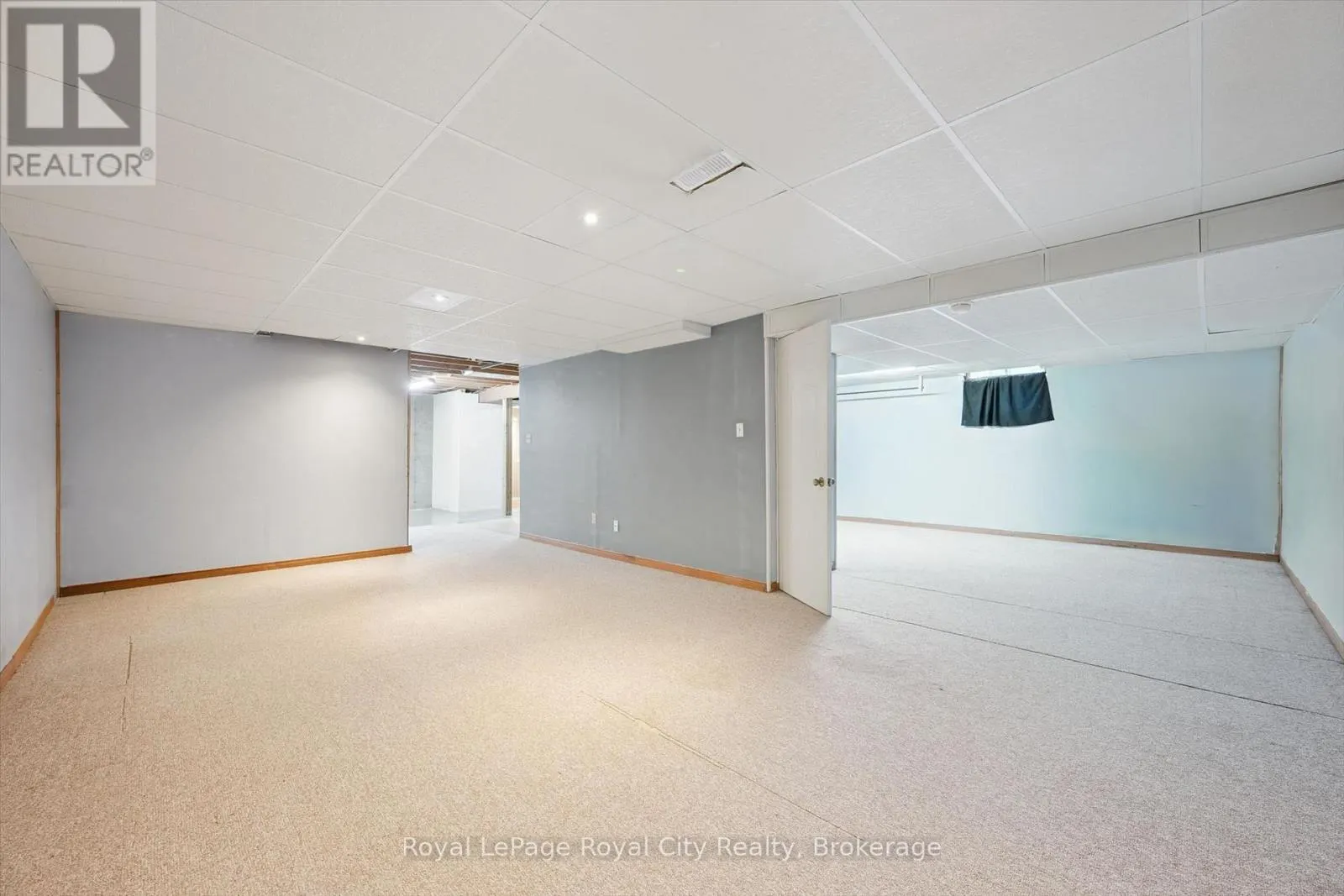 48 - 129 VICTORIA ROAD N #48