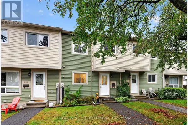 259 TEAL CRESCENT