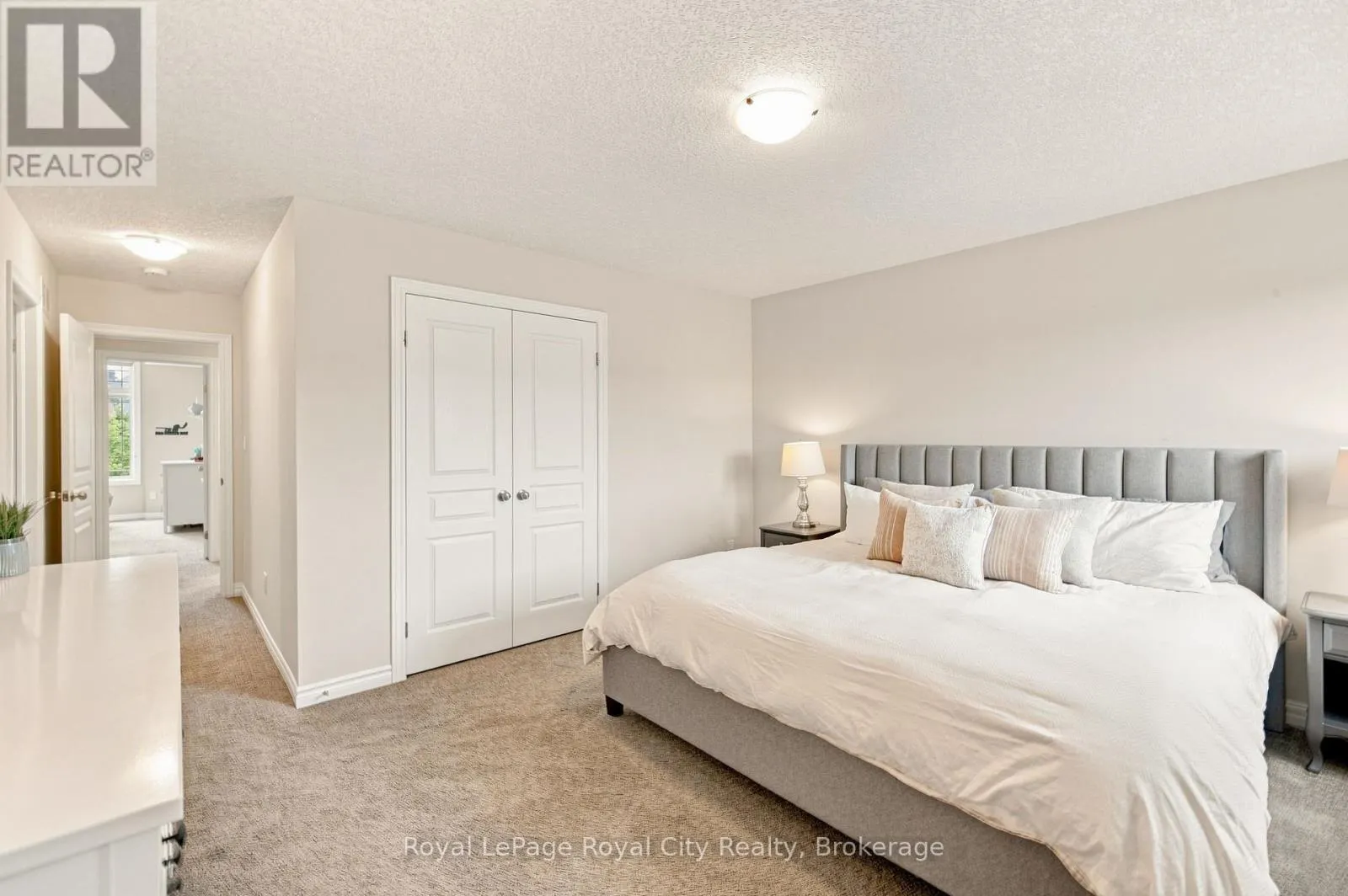 558 STARWOOD DRIVE