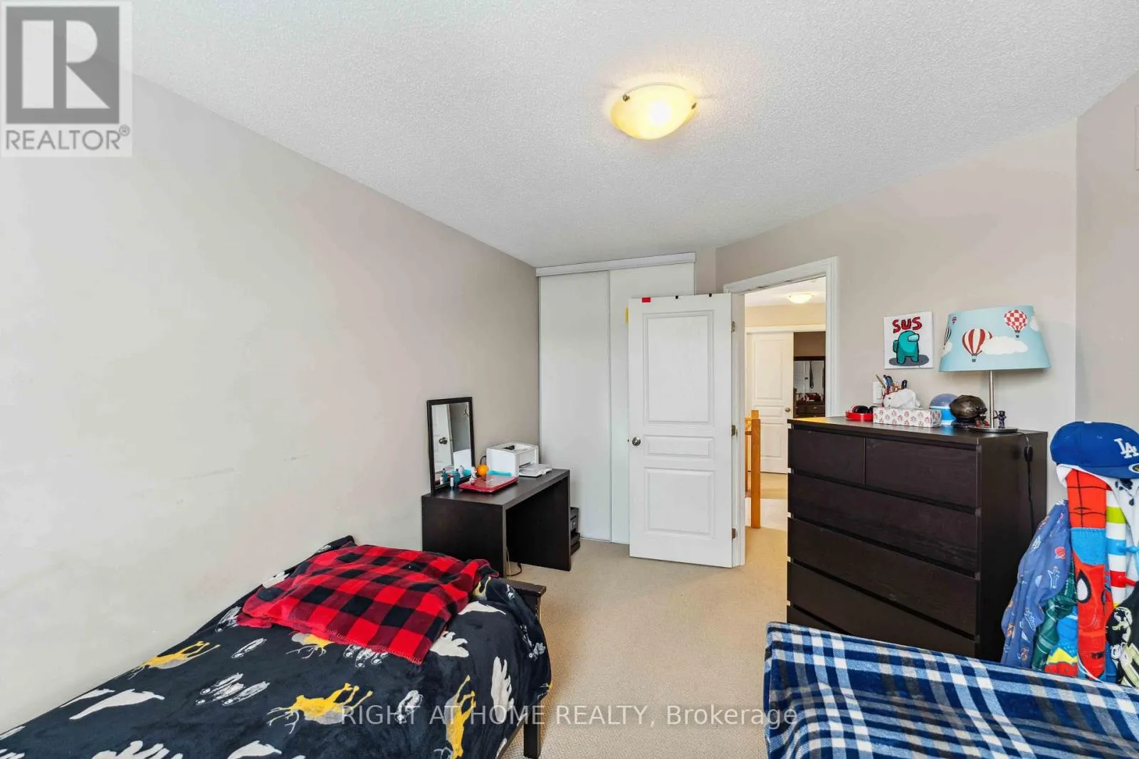 300 COOKS MILL CRESCENT