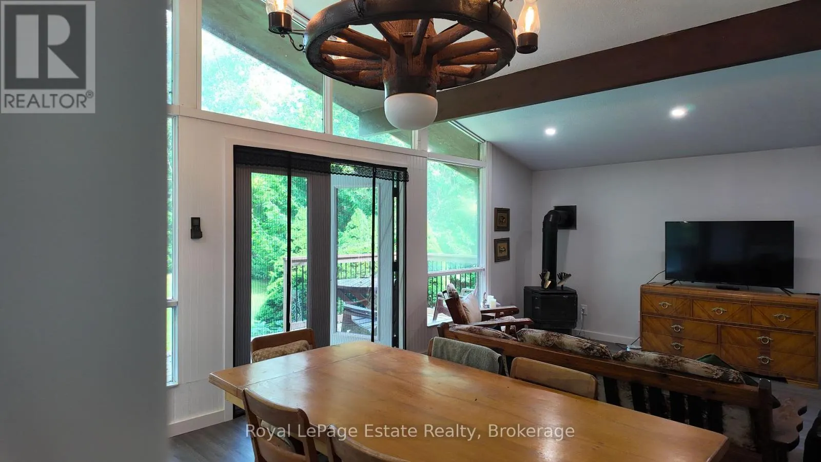 24 FIDDLEHEAD LANE