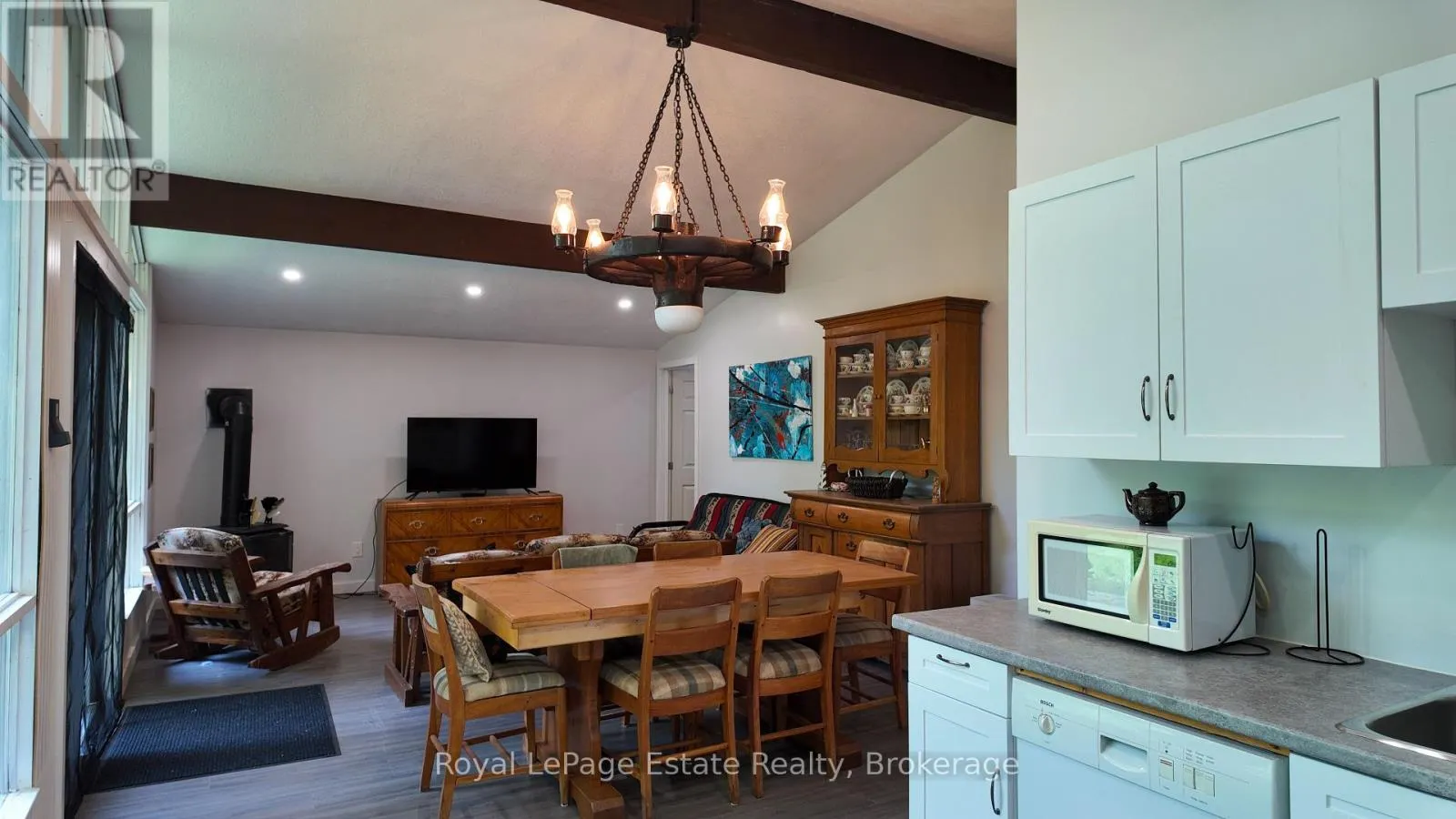 24 FIDDLEHEAD LANE