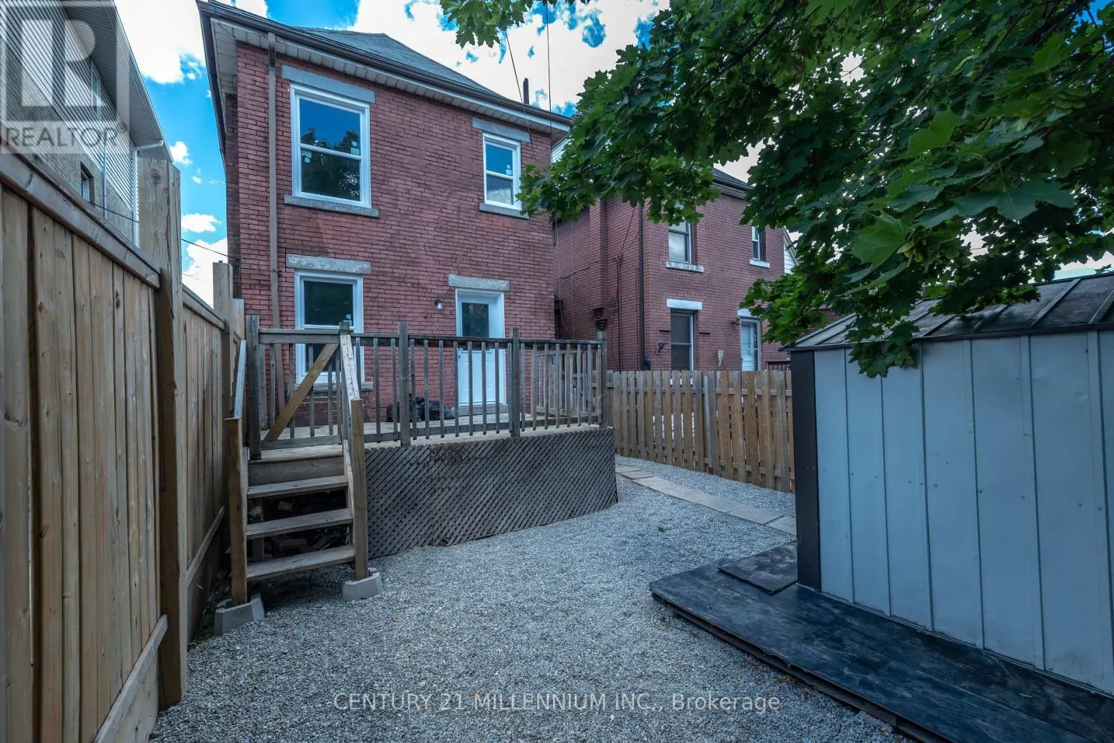 242 BALMORAL AVENUE N