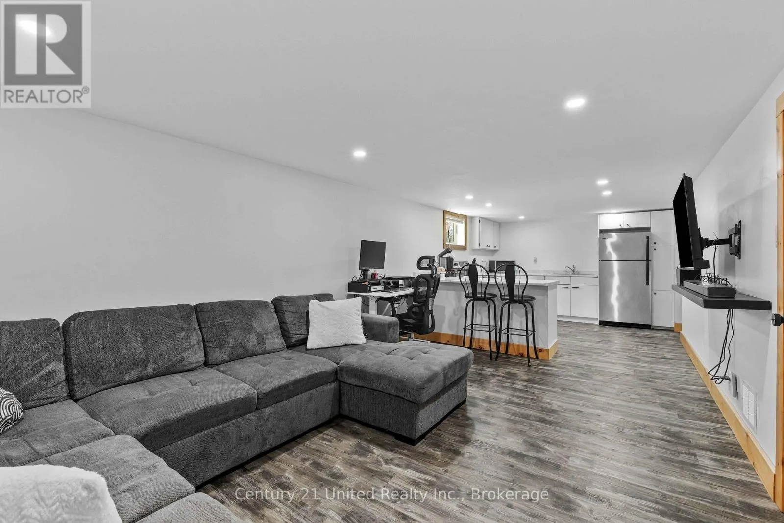 673 FRANK STREET