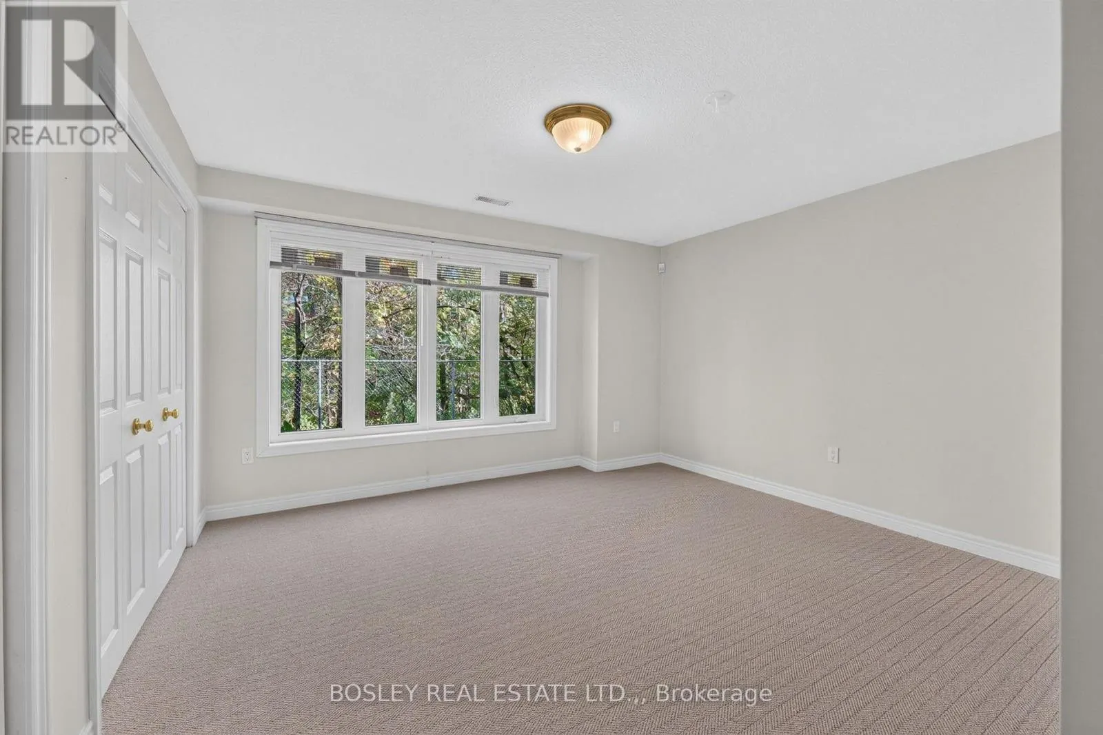 12 - 58 GLENDALE AVENUE #12