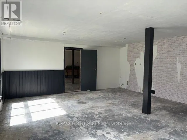 3044 GELERT ROAD