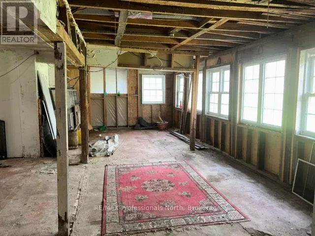 3044 GELERT ROAD