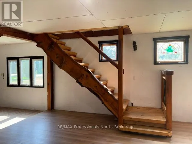 3044 GELERT ROAD