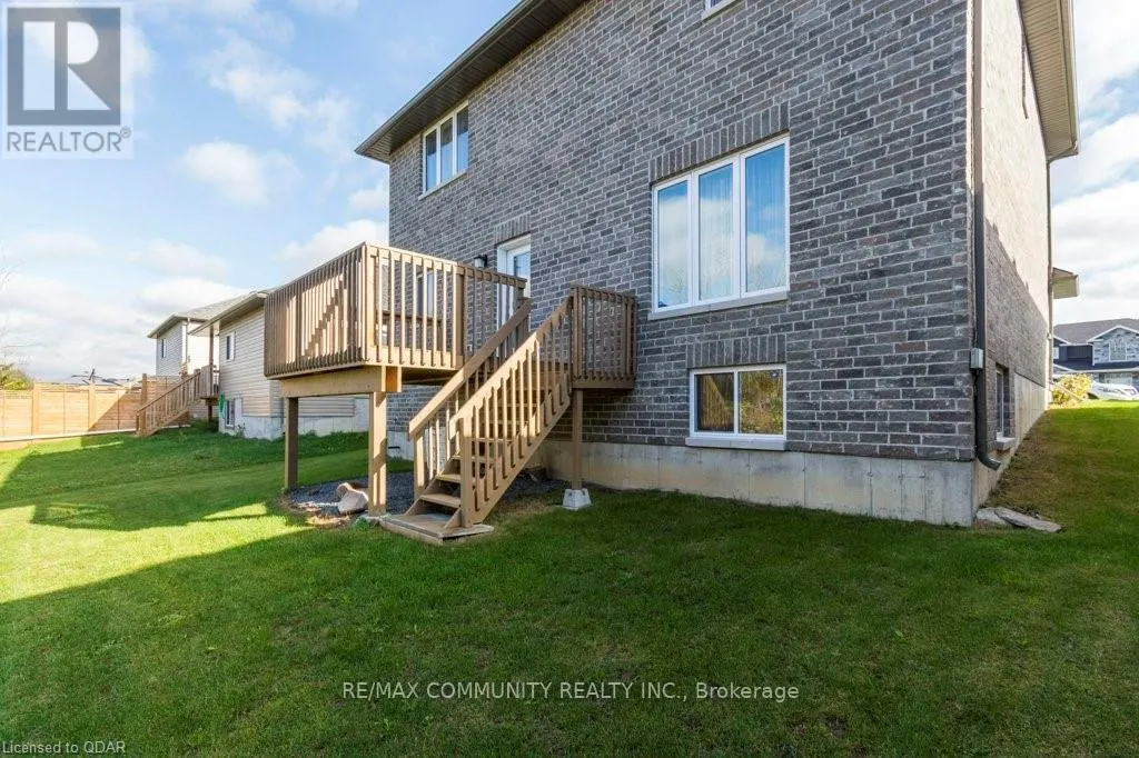 94 REDWOOD DRIVE